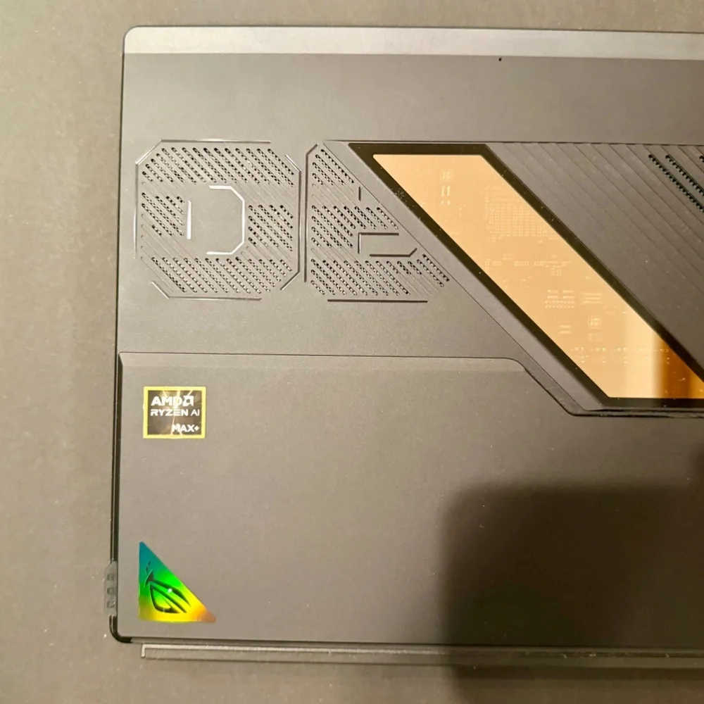 ASUS 13.4